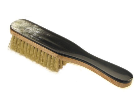 English Horn Clothes Brush~ Abbeyhorn Ltd. THUMBNAIL